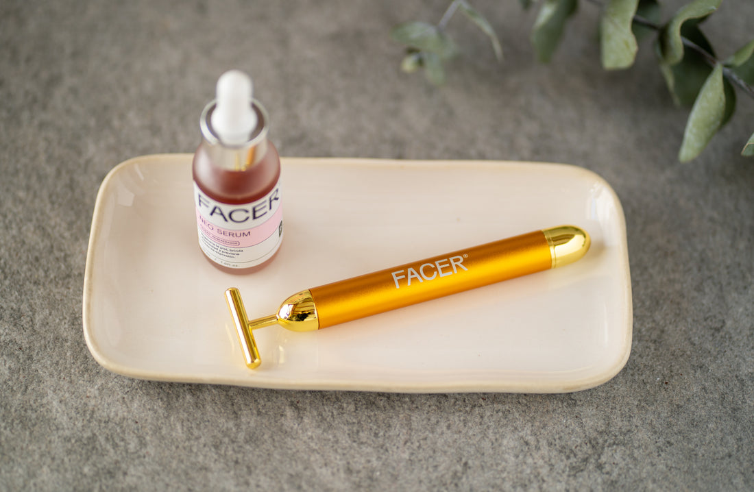 Skincare Must: Gold Roller